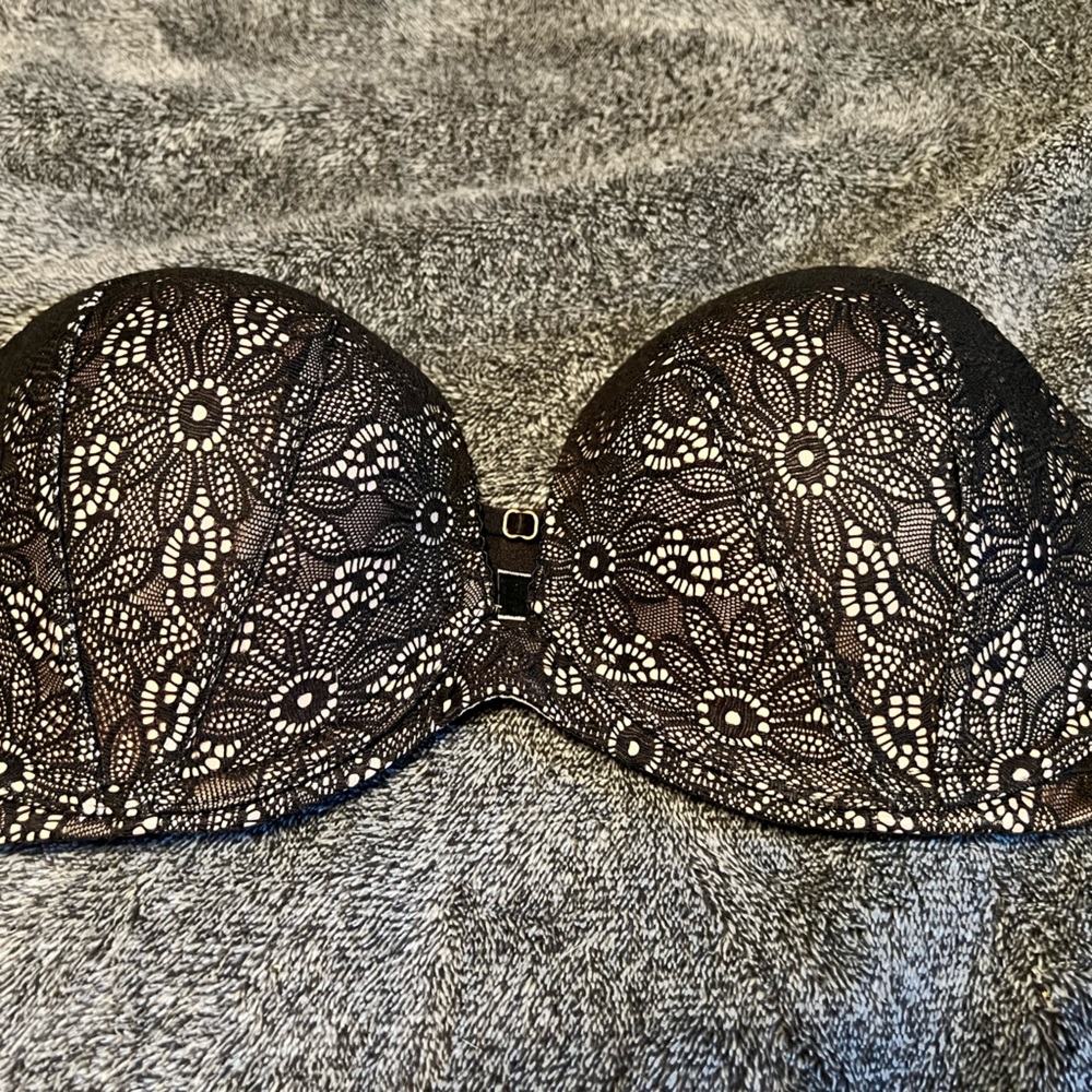 34DD Very Sexy Black Strapless VS Bra